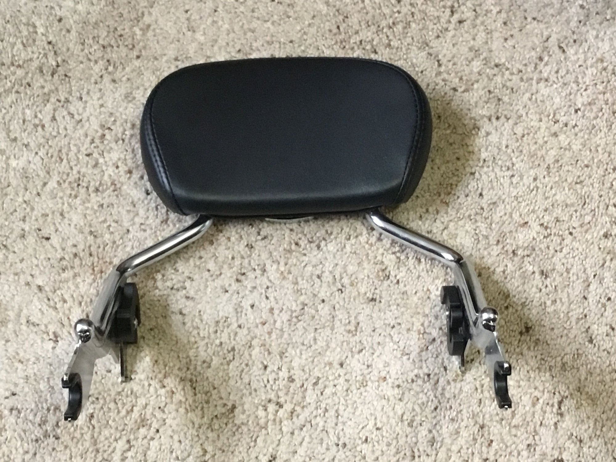 HD detachable sissy bar upright part number 5261009a Harley