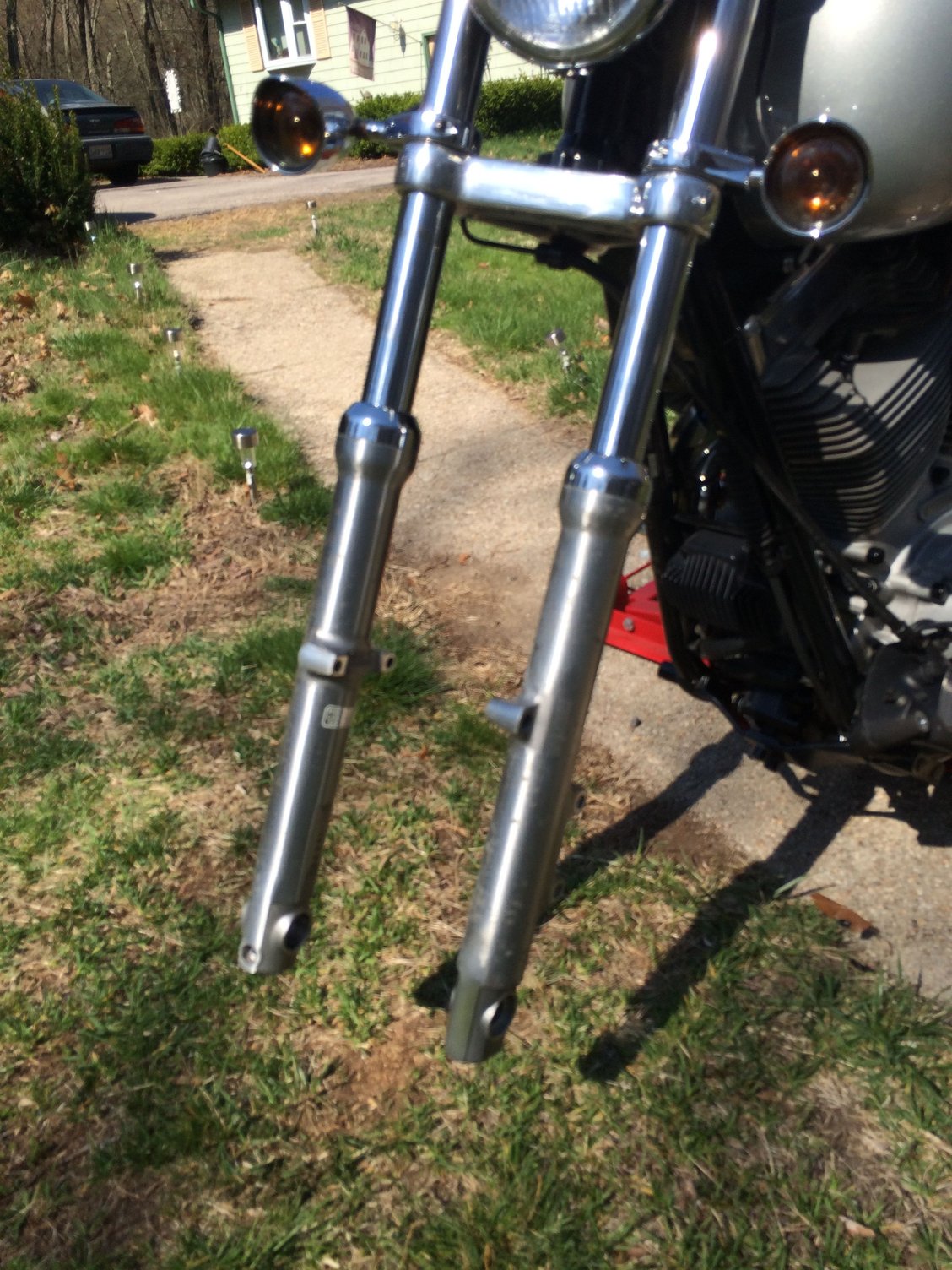 Do they make a fork cover for a dyna Harley Davidson Forums