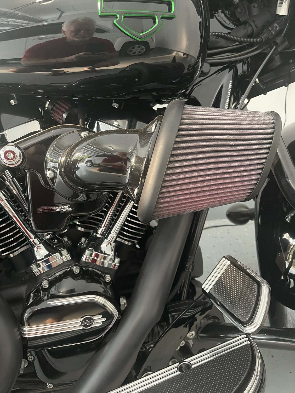 Screamin' Eagle Heavy Breather Extreme Air Cleaner - Harley Davidson Forums