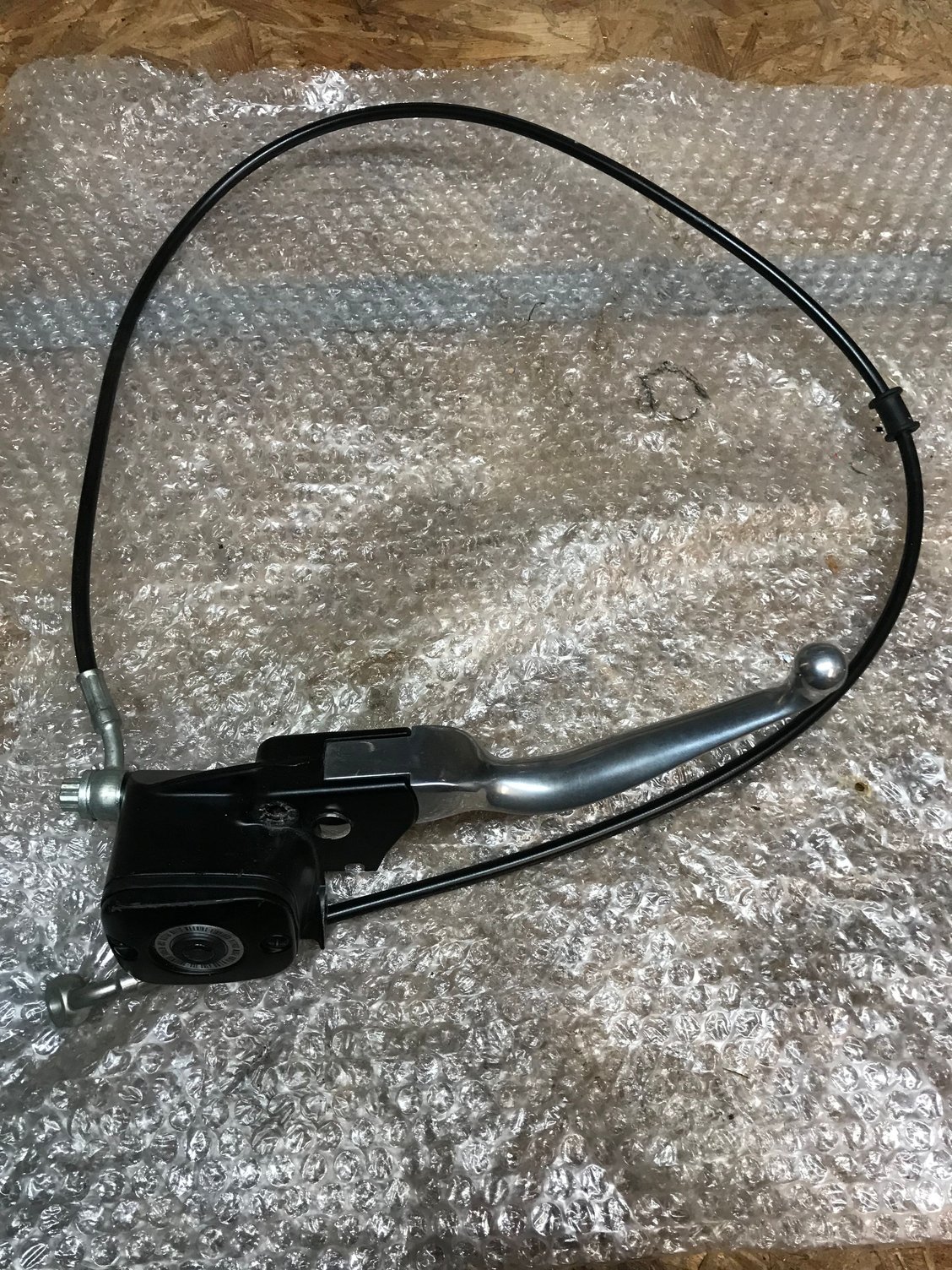 Front Master Cylinder and Brake Line for Dyna Harley Davidson Forums