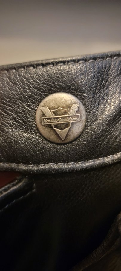 Buttons