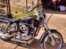 THIS is a 77 XLH, note brake peddle on right