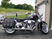 Added HogDeluxe springer style bags and HD retro tank badge