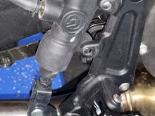 Remove clevis pin