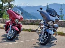 More gratuitous bike/mountain shots 