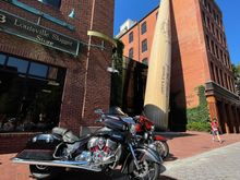 Louisville Slugger museum - photo-op
