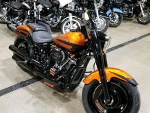 My bud just took delivery in Christmas Eve on this one