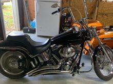 Looking to trade out the bars and risers for stock 2001 deuce,also has chrome cables with these bars if you have stock length cables we might can trade out whole setup.this bike has 7500 miles and I’m wanting to set this bike up stock for my daughter.
 Thanks for looking.