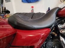 Low-Profile Solo Touring Seat