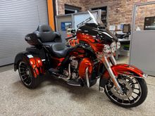 Vivid Black & Amber Whisky