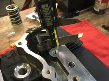 Chaecking valve travee & seal clearance