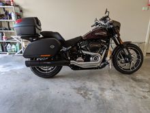 Saddlemen seat plus top case
