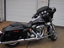 Garage - Black Beauty