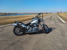 2005 FXST