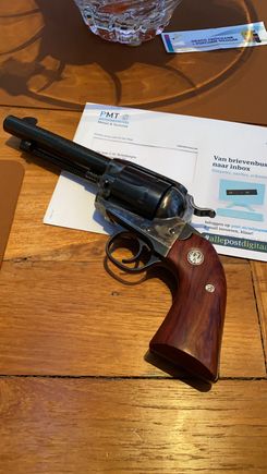 Almost new, bought from a private person. Still have to shoot it, can’t right now because of the lockdown. After 20 years a 45LC again. 
