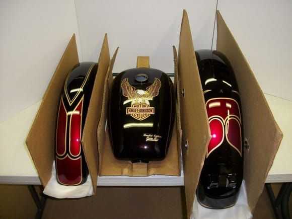 These are the series lll limited edition paint from 1981 that Harley-Davidson  produced . . .