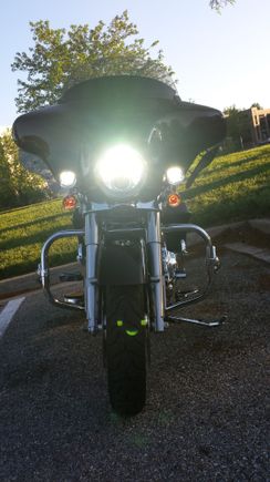 LED Daymaker and Kuryakyn running lights