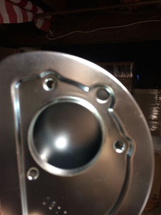 A small plug to close the hole where the breather would normally go.