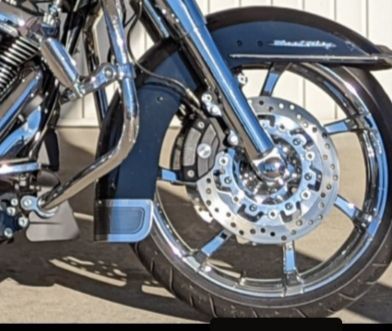 19" 130/60 is the stock size but have plenty of room all the way around.
I prefer the stuffed fender fat look.
Anyone running a bigger tire on same set up?
Thinking on a taller 140