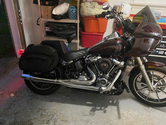 Just a quick photo after the install tonight. The sound is amazing reminds me of my old Dyna. 