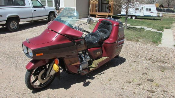 
The owner has the guts to ride despite the pain of ridicule! 