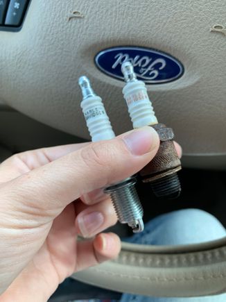 So this is what they gave me at the dealership they’re quite a bit longer than the old ones 