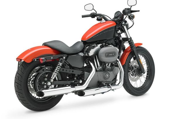 Similar to the 08, but denim orange and gloss vivid black.