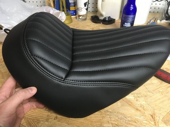 Stock FXBB seat, slightly less comfortable than a stock iron 883 seat.