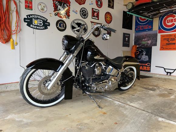 Loving the 21 inch front rim.