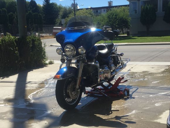 I have been remiss with keep her clean. So I did a wash and polish. It felt good to ride a nice clean bike.