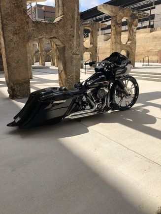 Great picture, very cool bike with some great mods.