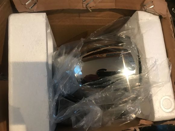 MY HEADWINDS CHROME HEADLIGHT SINGLE PIECE 9" LONG HEADLIGHT, MAKES A HUGE FREEAKIN DIFFERENCE SIDE BY SIDE, ITS LIKE A MUST