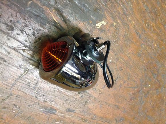 https://www.lowbrowcustoms.com/collections/motorcycle-lighting/products/cycle-standard-chrome-bullet-turn-signal-amber-lens