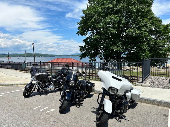 Far - Dad
Middle - Wife
Near - Me