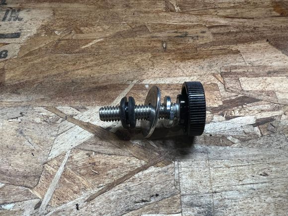 5/16 x 18 thread 
1 1/2” length 