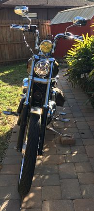 Tempting to get the "daymaker style" passing bulbs to put in the top 4" one now. Currently there's an H4 LED fog light in there. Works fine - wired to only come on with high beams