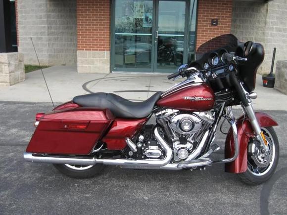 2009 FLHX