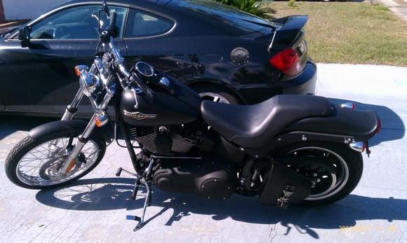 Garage Leathers solo bag 1