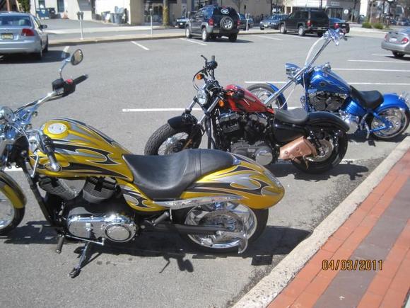 I posted this view, so you can see the Solo Side Bag on my bike! Love it!