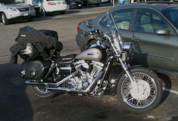 Thanksgiving travel.  Windshield and Cobra II light with HD LED lamp installed.  Has 3 degree rake from Accutronix trees and Headwinds headlight mount.