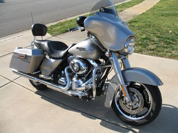 Bike with Sundowner and Backrest