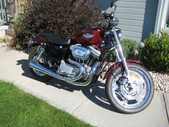 Stripped a few parts, fluids changed, adjustments to idle &amp; clutch. After a bath - ready to ride!