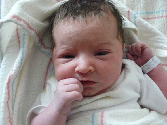 Grace Michelle
8 hours old