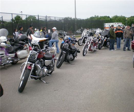 Another shot of the hdforum rides lined up.