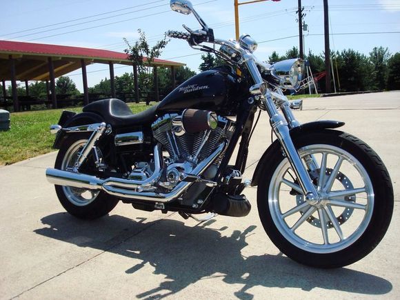 08 Super Glide