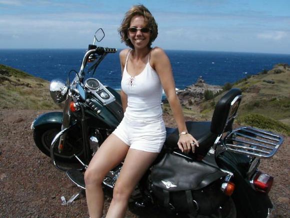 OL in Maui on a rented Fatboy