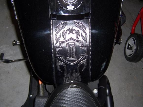 Dark Custom Tank Panel