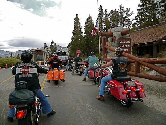 East gate into Yosemite on the way home from a day trip to Nevada for lunch. Whoa Nelly Deli was our lunch stop.