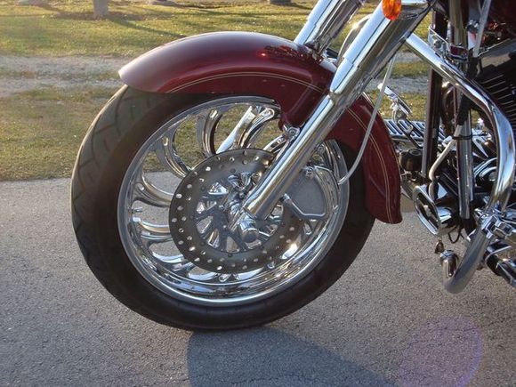 frontwheeldetail 03 10[2]