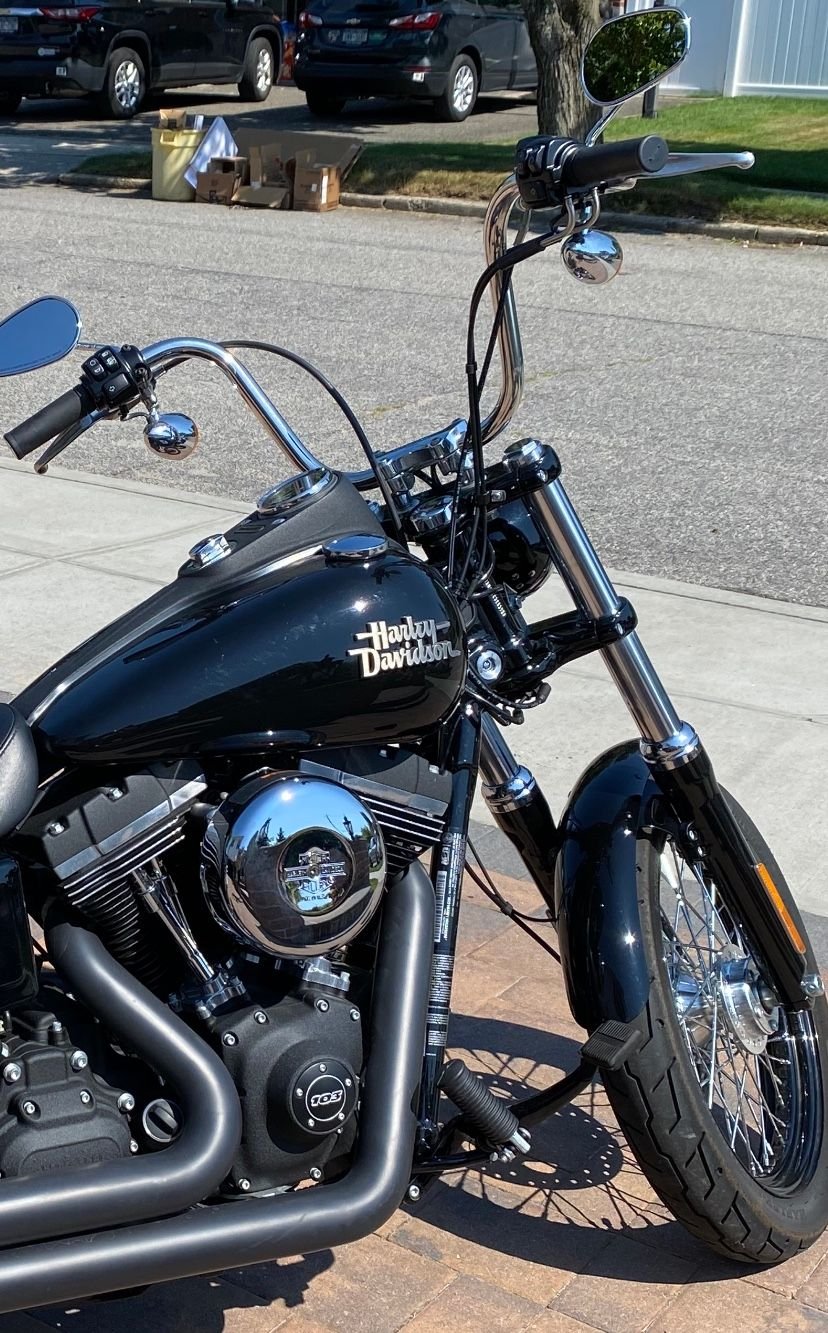 Forward controls vs Mid controls/further forward mid controls Harley